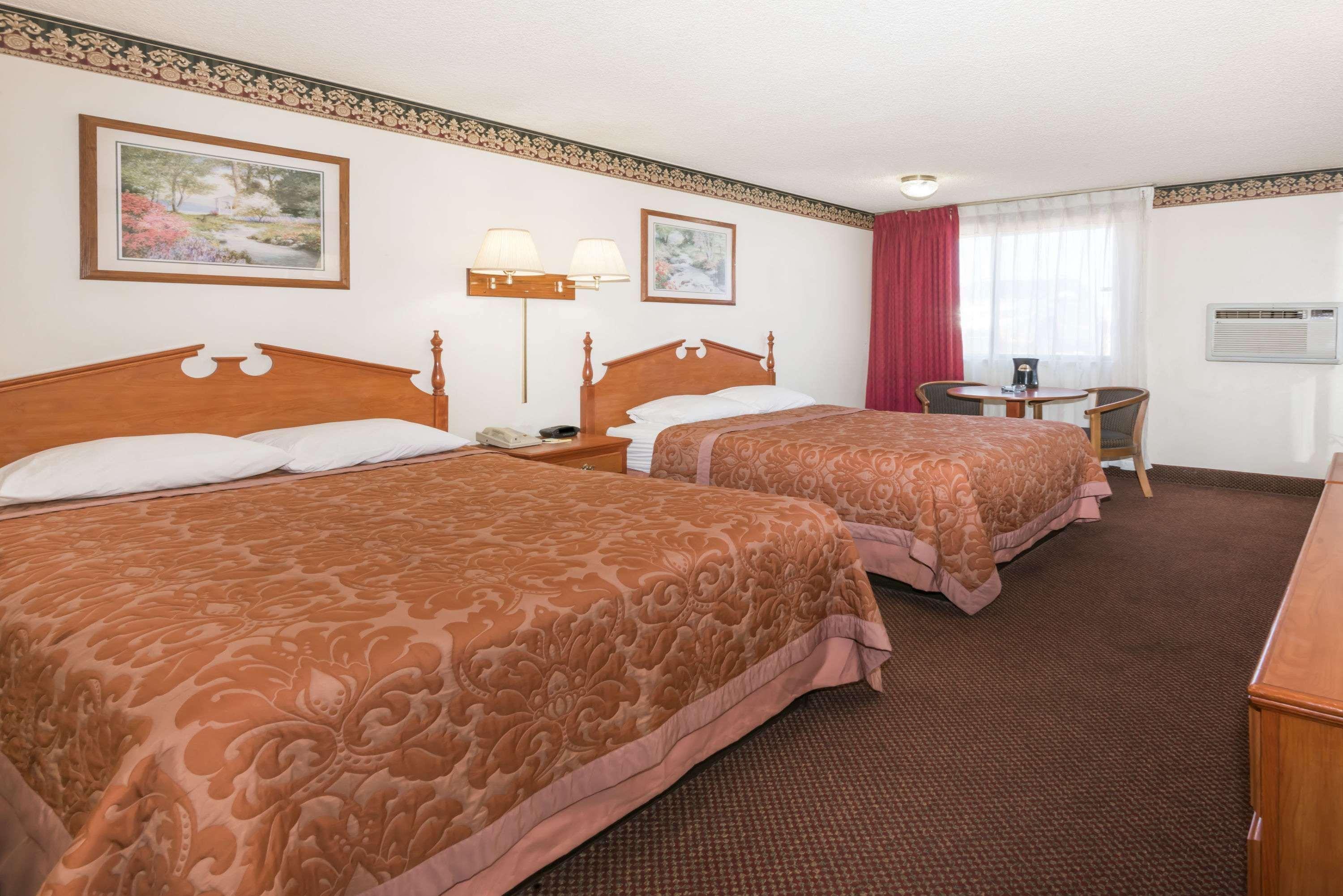 Hotel Super 8 By Wyndham Laramie Extérieur photo